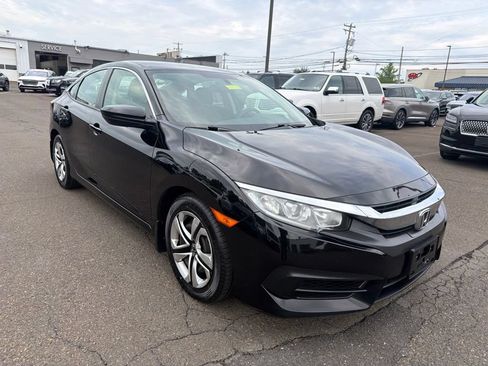 Used 2018 Honda Civic LX image 7