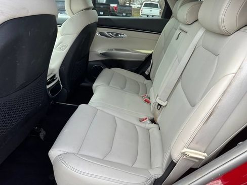 Used 2023 Genesis GV70 2.5T w/ Select Package AWD/4WD image 12
