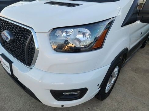 Used 2025 Ford Transit 350 XLT image 9