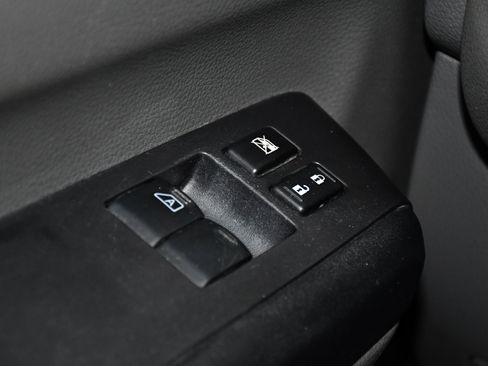Used 2018 Nissan NV 1500 S RWD image 32
