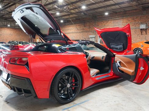 Used 2014 Chevrolet Corvette Stingray Coupe w/ 3LT Preferred Equipment Group RWD image 27