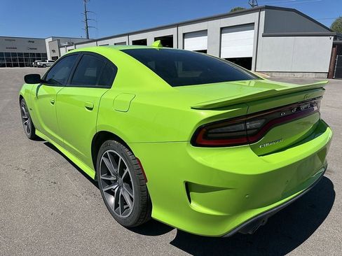 Used 2023 Dodge Charger R/T w/ Harman/Kardon Audio Group image 11