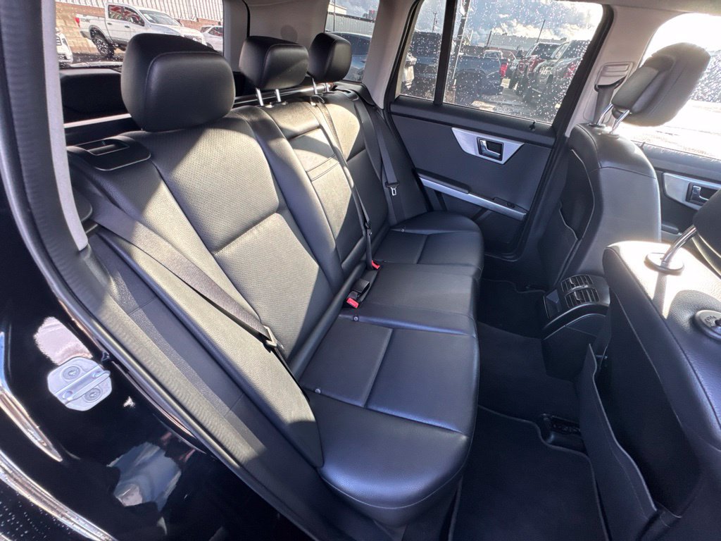 Used 2010 Mercedes-Benz GLK 350 2WD image 21