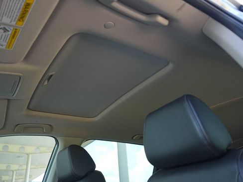 Used 2025 Honda CR-V EX-L image 25