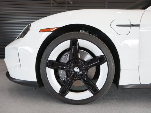 Certified 2025 Porsche Taycan RWD image 12