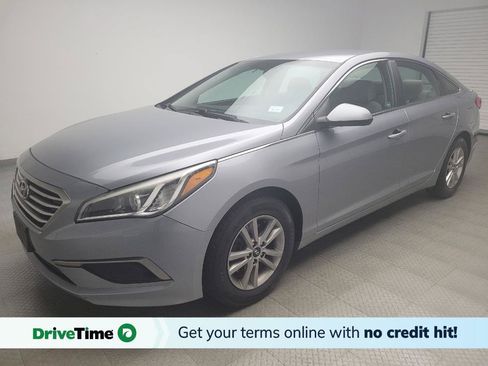 Used 2016 Hyundai Sonata SE FWD image 1