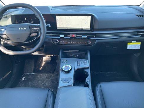 New 2026 Kia Sportage SX Prestige image 12