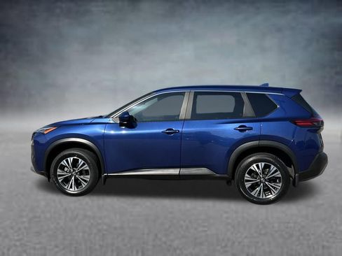 Used 2023 Nissan Rogue SV AWD/4WD image 2