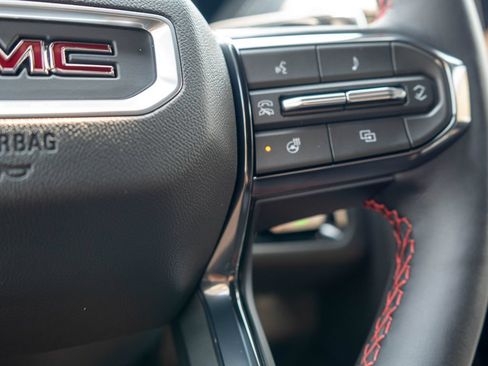 New 2026 GMC Yukon AT4 Ultimate AWD/4WD image 24
