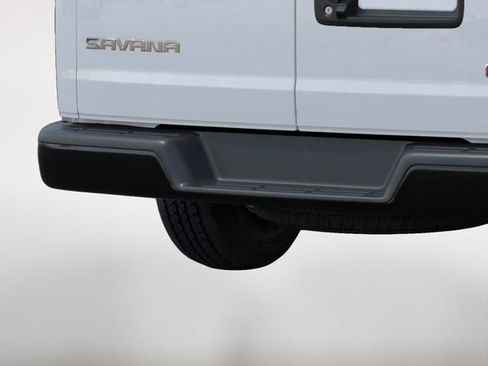 New 2026 GMC Savana 2500 image 14