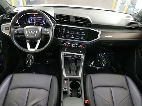 Used 2024 Audi Q3 2.0T Premium AWD/4WD image 8