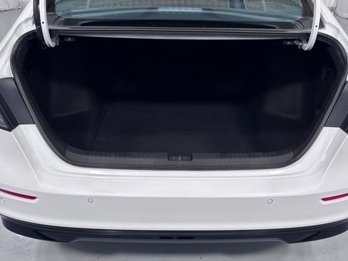 Used 2023 Honda Accord Touring image 28