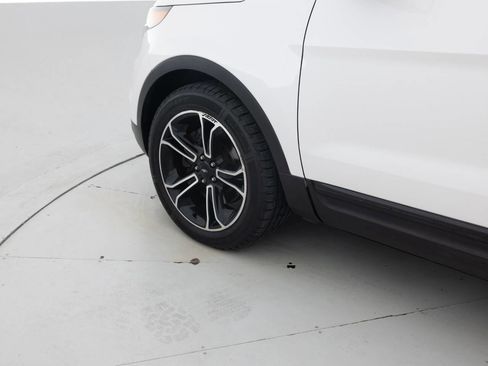 Used 2015 Ford Explorer Sport AWD/4WD image 17