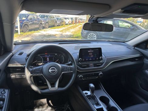 Used 2026 Nissan Altima 2.5 SV FWD image 33