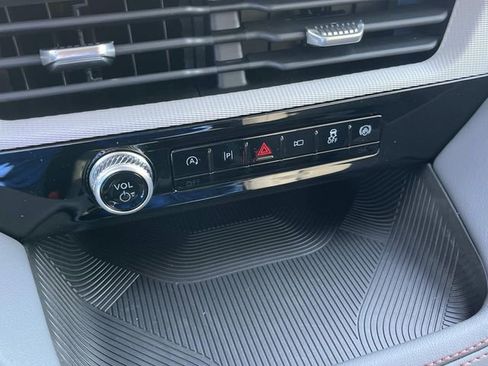 New 2026 Ford Explorer Active image 33