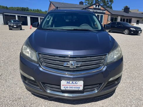 Used 2013 Chevrolet Traverse LS FWD image 9