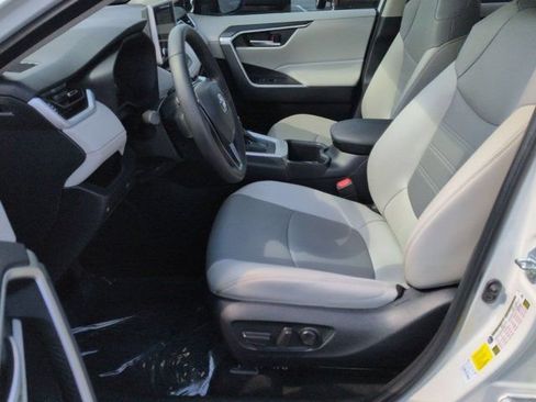 Certified 2025 Toyota RAV4 XLE Premium FWD image 8