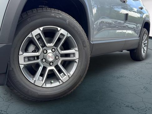 New 2027 GMC Terrain Elevation FWD image 2