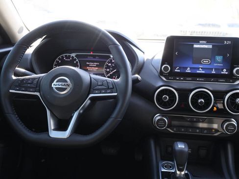 Used 2025 Nissan Sentra SV w/ All-Weather Package image 22