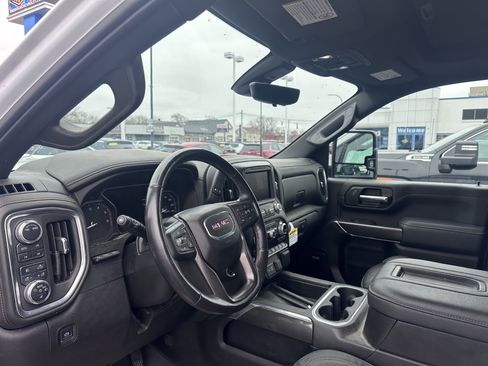 Used 2022 GMC Sierra 2500 AT4 w/ AT4 Premium Plus Package image 11