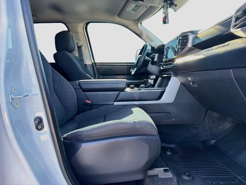 Used 2024 Toyota Tundra SR5 AWD/4WD image 27