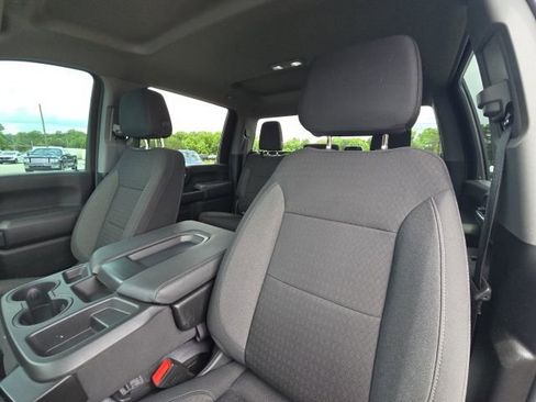 Used 2024 Chevrolet Silverado 2500 Custom w/ Custom Convenience Package AWD/4WD image 23