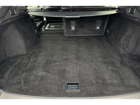 Used 2025 Toyota Crown Signia image 17