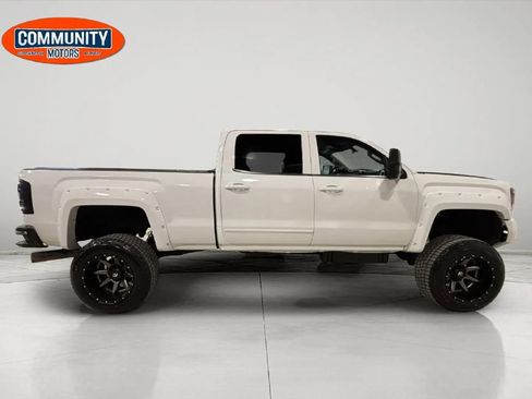 Used 2015 GMC Sierra 2500 SLE image 9