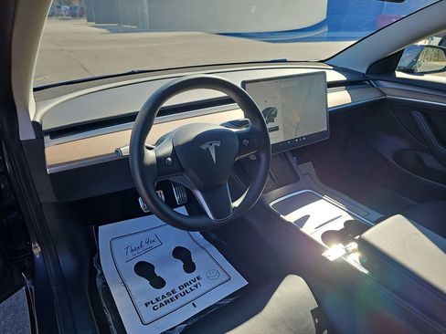 Used 2022 Tesla Model 3 image 20