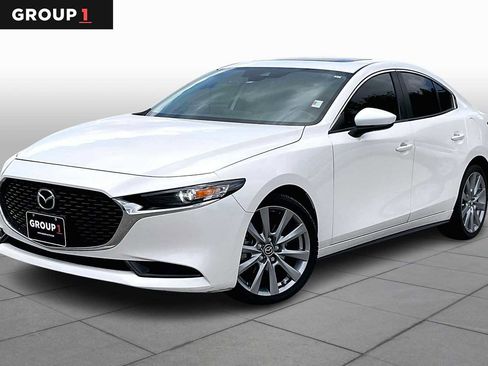 Used 2022 MAZDA MAZDA3 s image 1