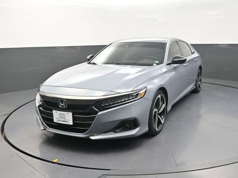 Used 2022 Honda Accord Sport image 5
