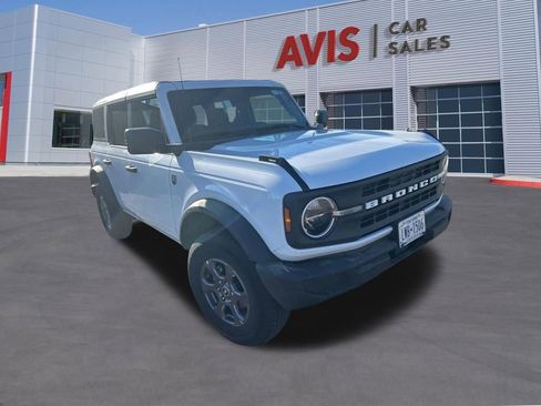 Used 2025 Ford Bronco Big Bend AWD/4WD image 2