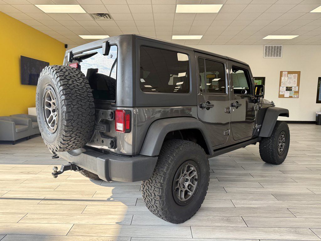 Used 2017 Jeep Wrangler Unlimited Rubicon w/ Connectivity Group AWD/4WD image 6