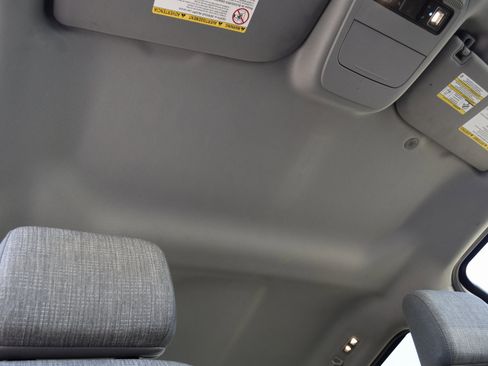 Used 2025 Ford F250 XLT w/ FX4 Off-Road Package image 24