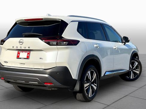 Used 2023 Nissan Rogue SL w/ SL Premium Package FWD image 13