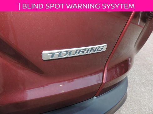 Used 2017 Honda CR-V Touring image 14