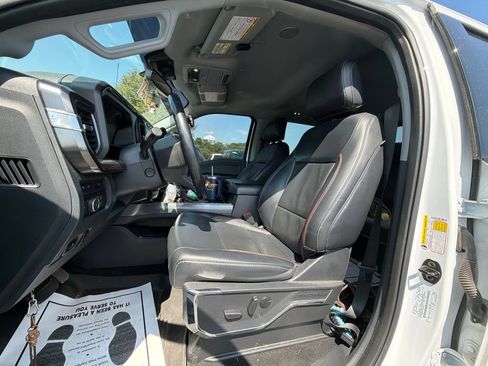 Used 2023 Ford F250 Lariat w/ Lariat Ultimate Package AWD/4WD image 6