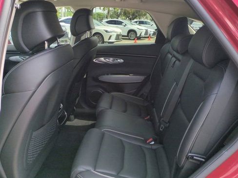 Used 2025 Genesis GV70 2.5T w/ Advanced Package image 12