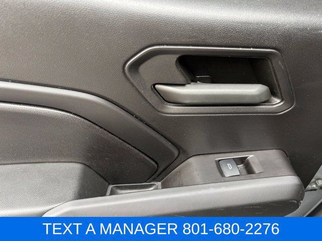 Used 2024 Chevrolet Colorado Trail Boss w/ Technology Package AWD/4WD image 33