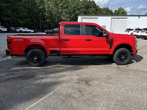 Used 2025 Ford F250 XL w/ STX Appearance Package AWD/4WD image 8