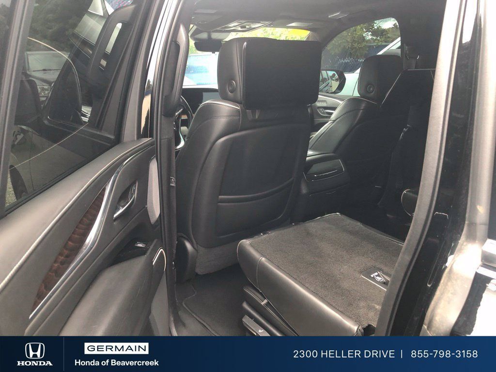Used 2021 Cadillac Escalade ESV Premium Luxury Platinum AWD/4WD image 8