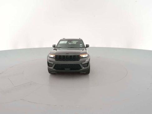 New 2025 Jeep Grand Cherokee Limited image 2
