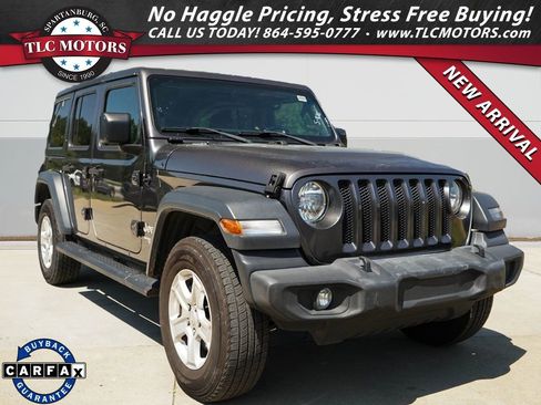Used 2018 Jeep Wrangler Unlimited Sport S AWD/4WD image 1