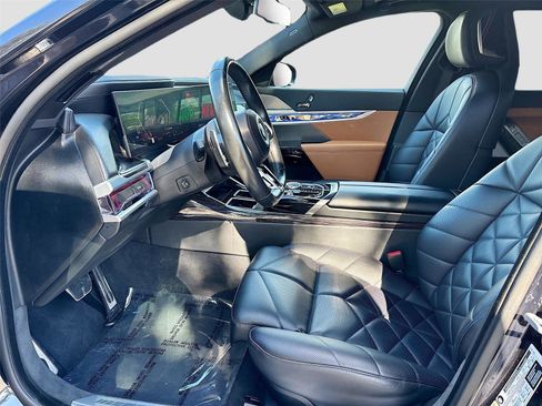 Used 2023 BMW 740i w/ Parking Assistance Package image 24