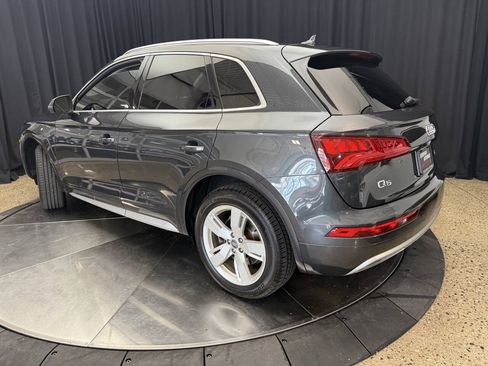 Used 2018 Audi Q5 2.0T Premium Plus w/ Premium Plus Package AWD/4WD image 5