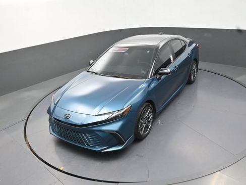 Used 2026 Toyota Camry XSE AWD/4WD image 14