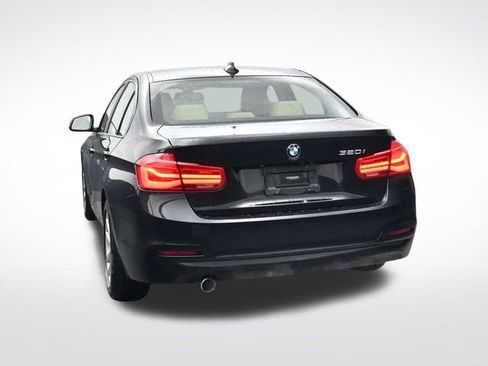 Used 2018 BMW 320i Sedan image 5