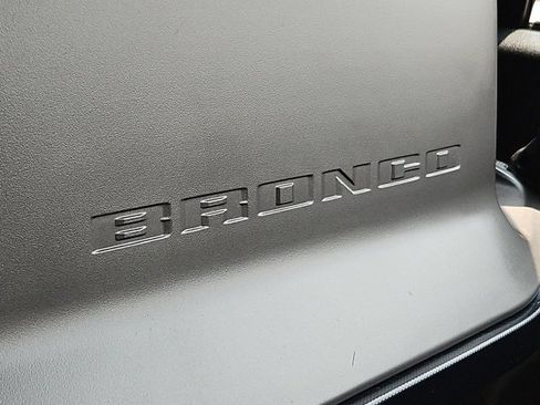 Used 2022 Ford Bronco Outer Banks image 24