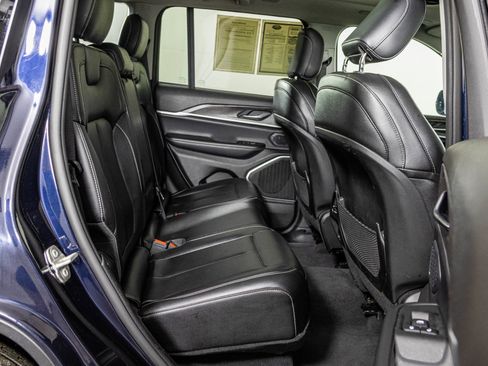 Used 2024 Jeep Grand Cherokee Limited 4xe AWD/4WD image 44