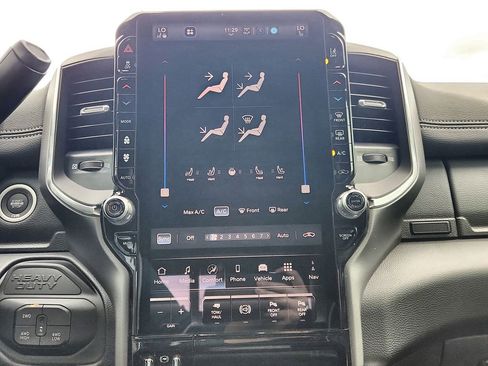 New 2026 RAM 3500 Laramie AWD/4WD image 18